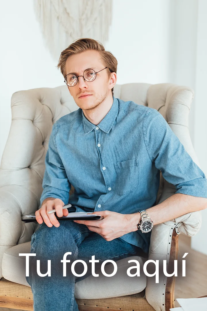 portrait-of-serious-caucasian-man-psychologist-sit-2022-03-16-06-28-15-utc copia
